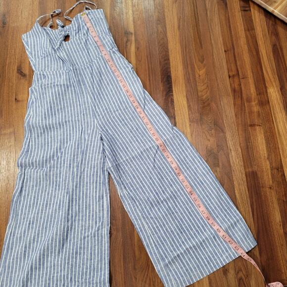 Gianni Bini Blue and White Striped Jumpsuit - Picture 3 of 10